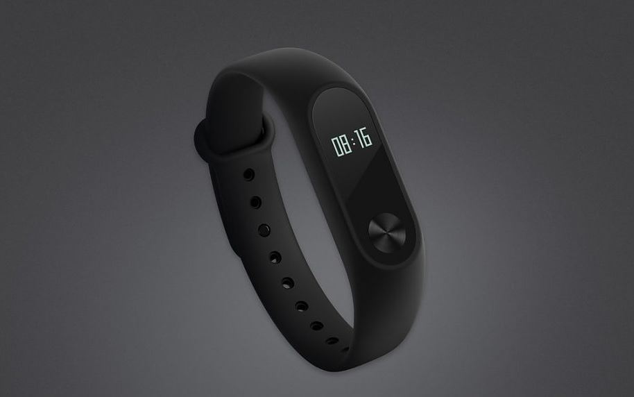 Фитнес-браслет Xiaomi Mi Band 2 оставляет конкурентов без штанов